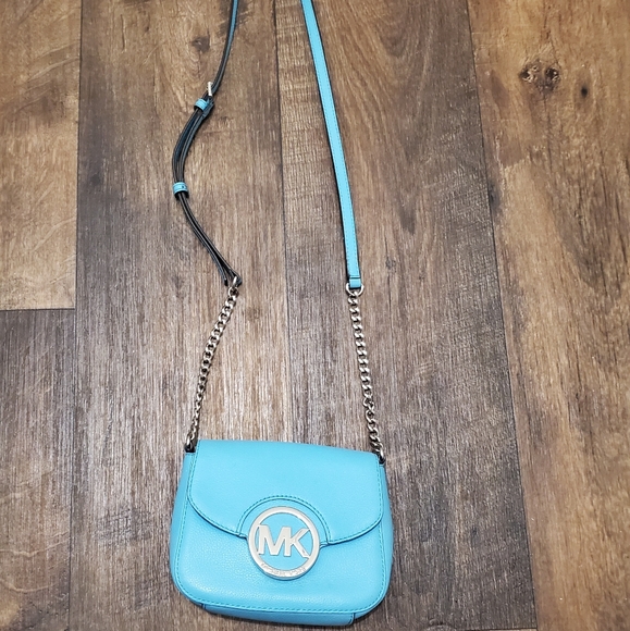 Michael Kors Handbags - Michael Kors | Fulton Small Crossbody Purse